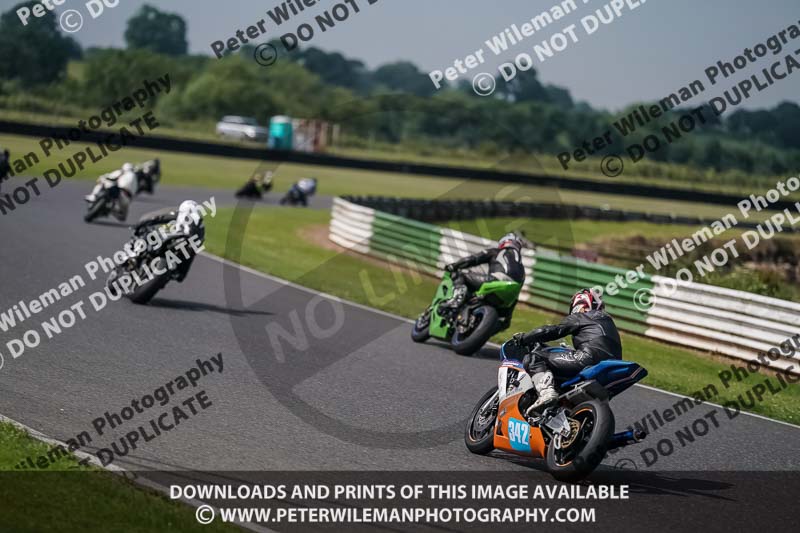 enduro digital images;event digital images;eventdigitalimages;mallory park;mallory park photographs;mallory park trackday;mallory park trackday photographs;no limits trackdays;peter wileman photography;racing digital images;trackday digital images;trackday photos